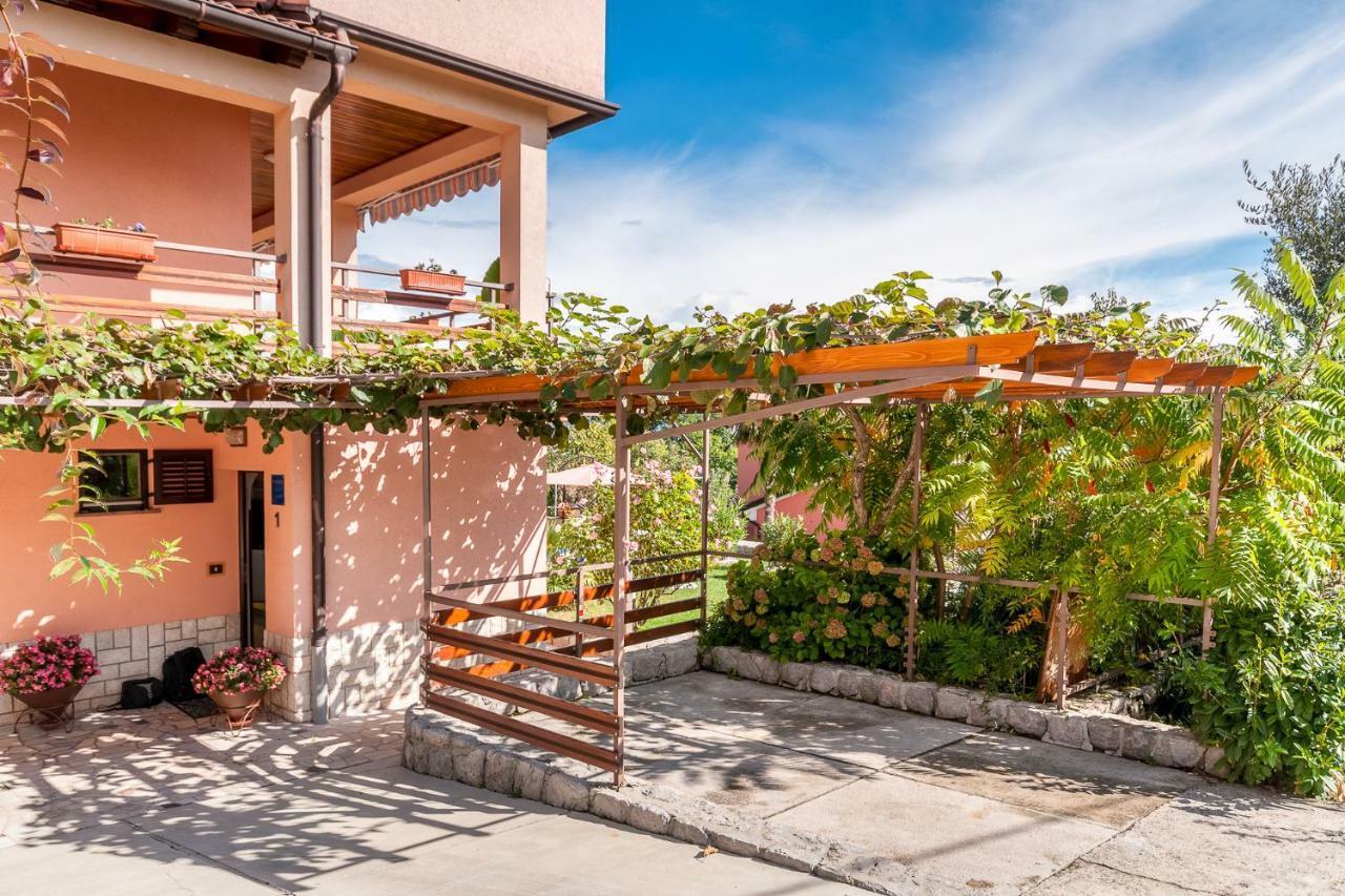 Apartman Gloria Opatija Buitenkant foto