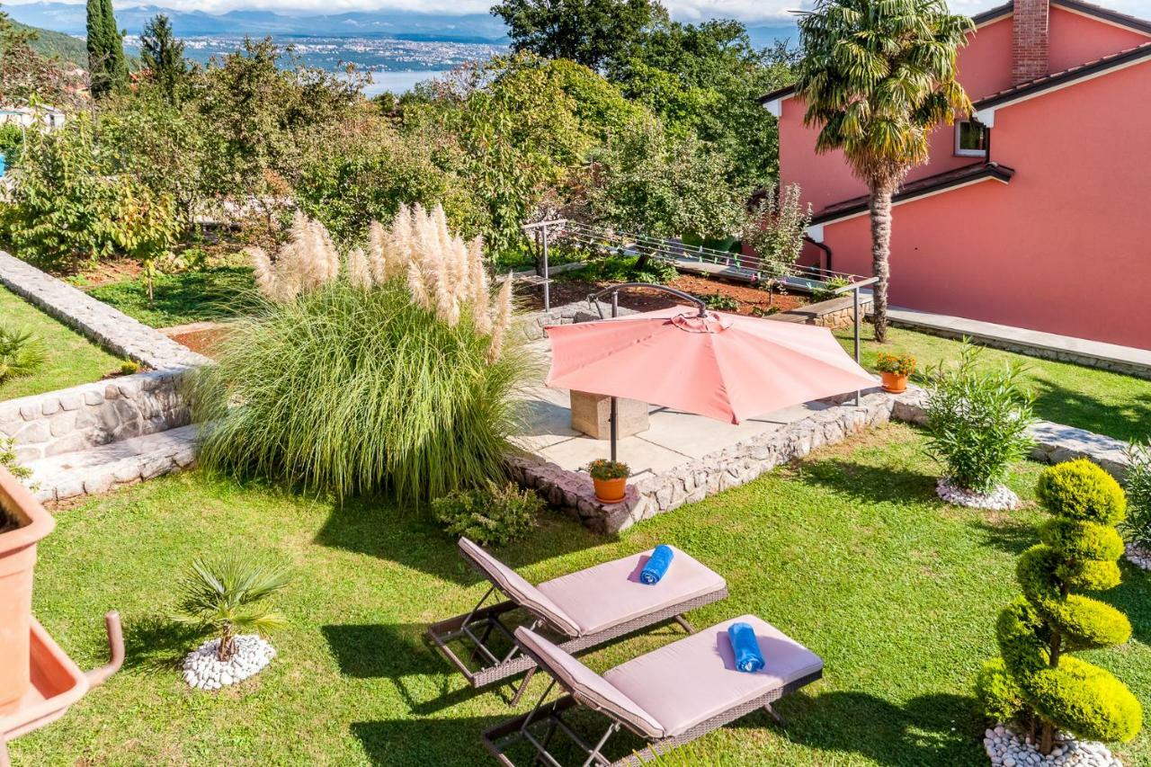 Apartman Gloria Opatija Buitenkant foto