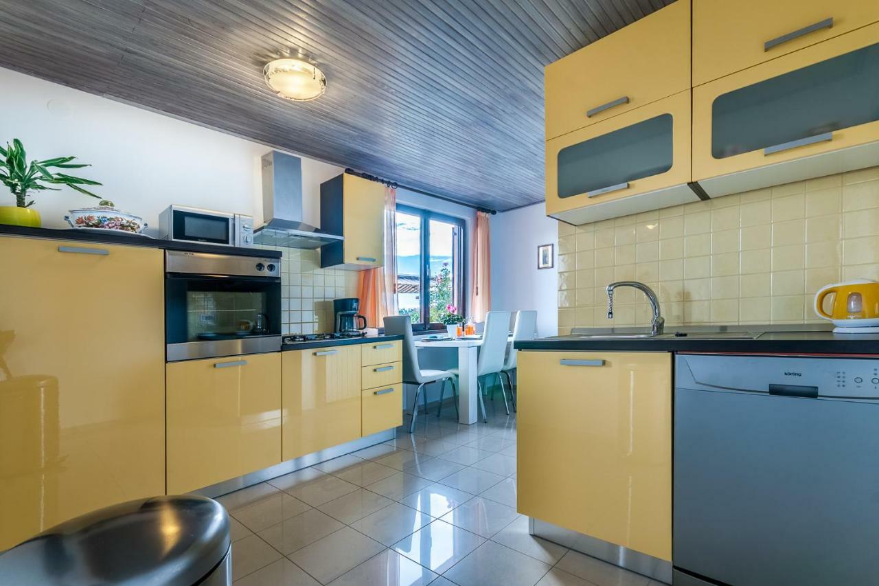 Apartman Gloria Opatija Buitenkant foto
