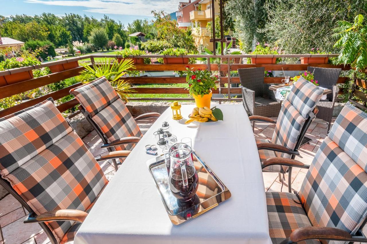 Apartman Gloria Opatija Buitenkant foto